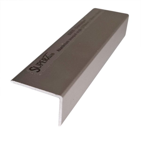 Unequal-Aluminium-Angle-Stairnose-S3020-Supertrim