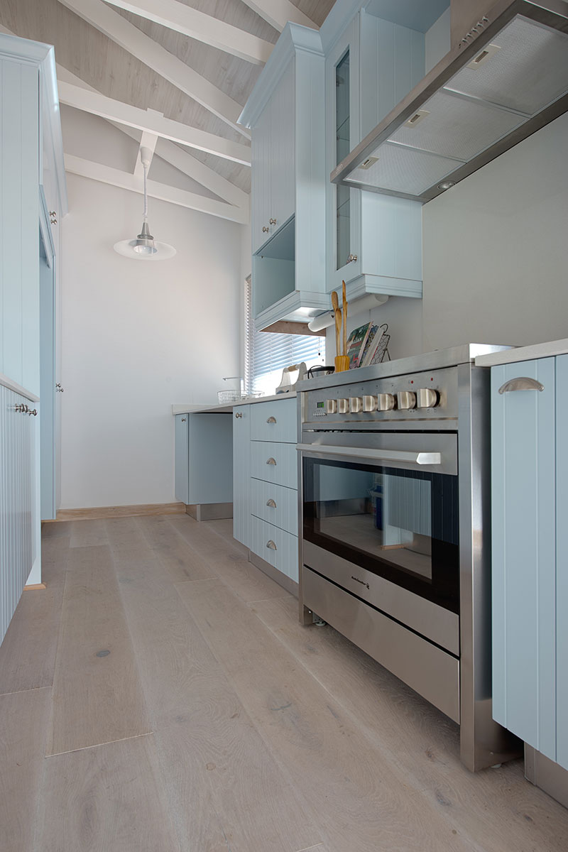 Finoak Prefinished Tsitsikama Lifestyle 3 Buy Online with Nationwide Delivery - FlooringStore.co.za